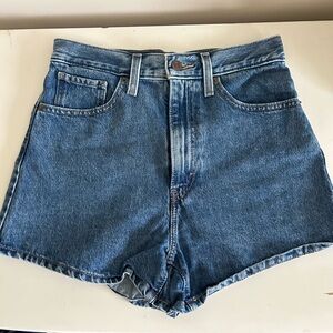 Levi’s High Waist Mom Shorts
